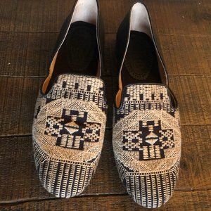 Anthropologie Latigo Alba Embroidered Flat 7 M